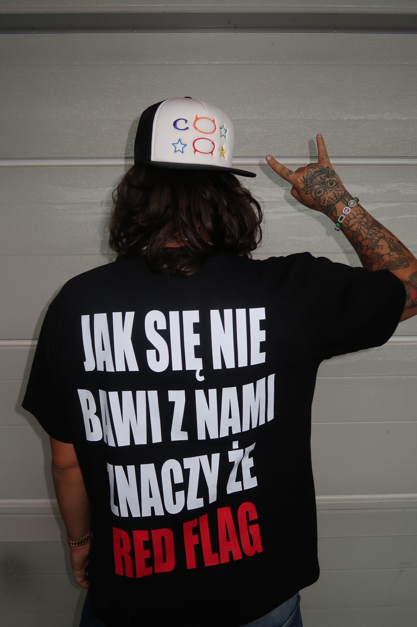 RED FLAG TEE 🚩 (PRZEDSPRZEDAŻ)